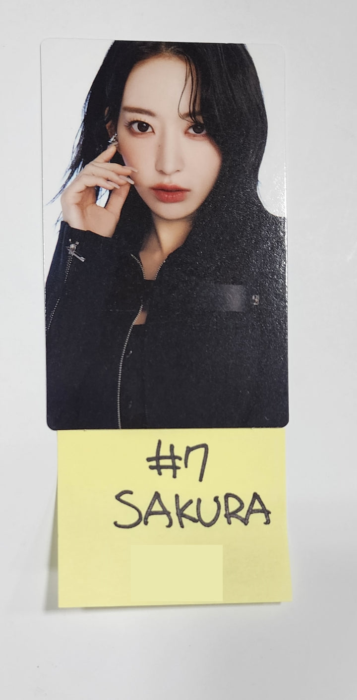 LE SSERAFIM "FLAME RISES" - Mini Photocard (1) [Restocked 8/4] - HALLYUSUPERSTORE