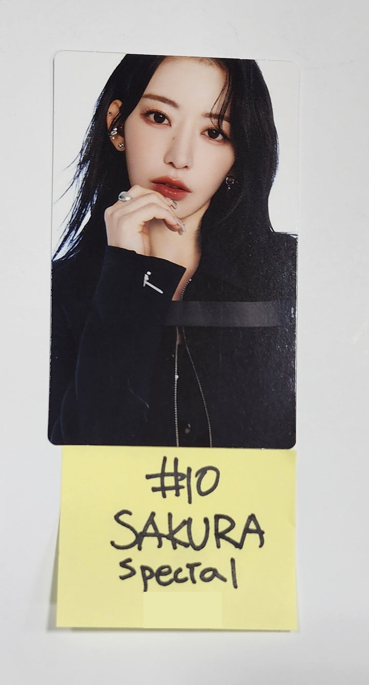 LE SSERAFIM "FLAME RISES" - Mini Photocard (1) [Restocked 8/4] - HALLYUSUPERSTORE