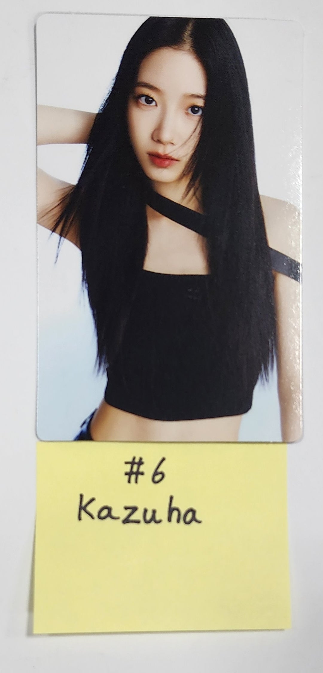 LE SSERAFIM "FLAME RISES" - Mini Photocard (2) [Restocked 8/4] - HALLYUSUPERSTORE