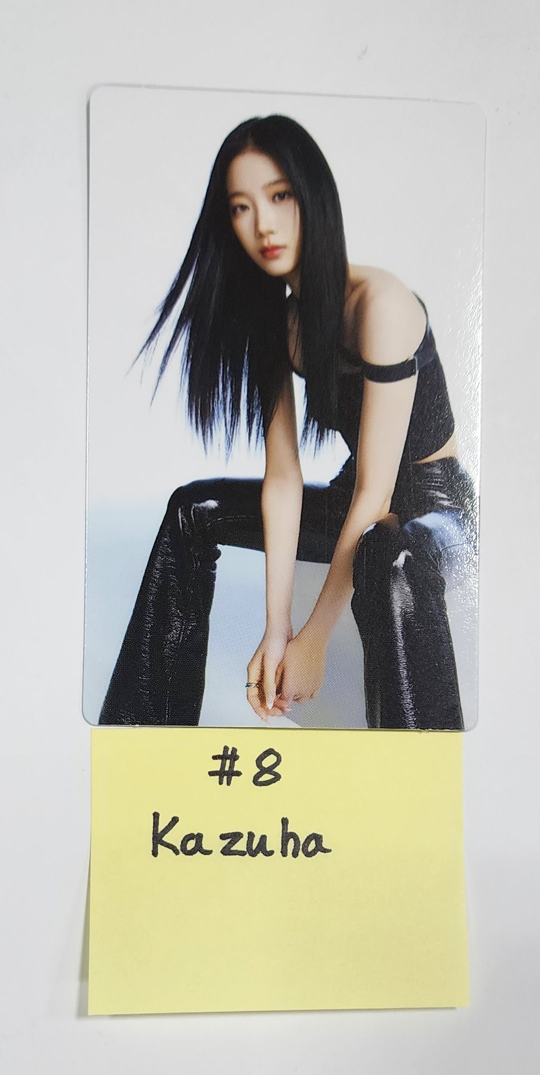 LE SSERAFIM "FLAME RISES" - Mini Photocard (2) [Restocked 8/4] - HALLYUSUPERSTORE