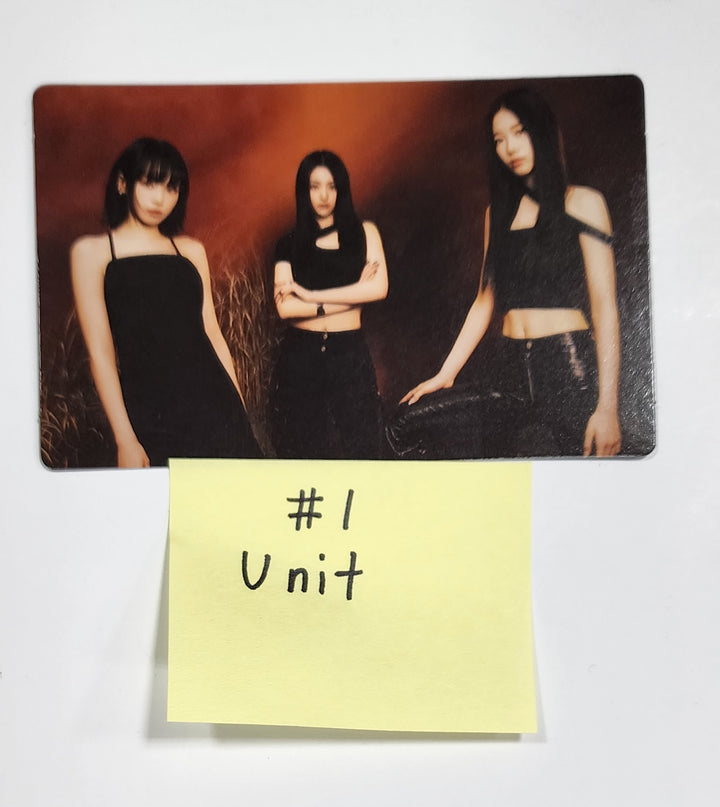 LE SSERAFIM "FLAME RISES" - Mini Photocard (2) [Restocked 8/4] - HALLYUSUPERSTORE