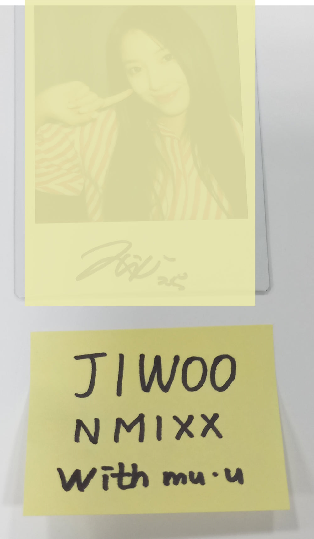 JIWOO (Of NMIXX) "A Midsummer NMIXX’s Dream" - Hand Autographed(Signed) Polaroid - HALLYUSUPERSTORE