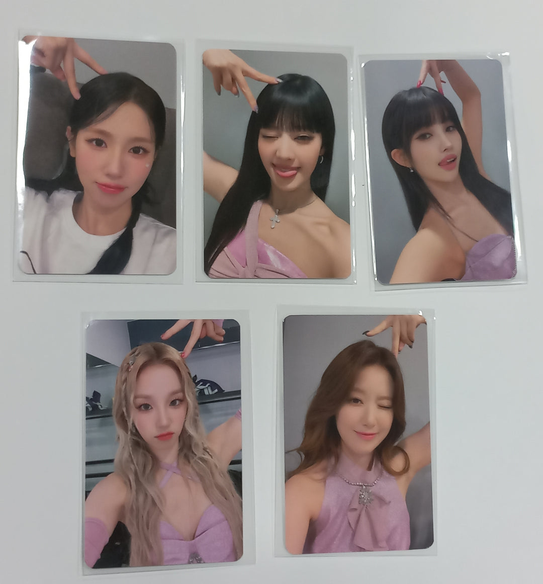 (g) I-DLE "I Feel" - Makestar Fansign Event Photocard Round 4 [POCAALBUM VER.] - HALLYUSUPERSTORE