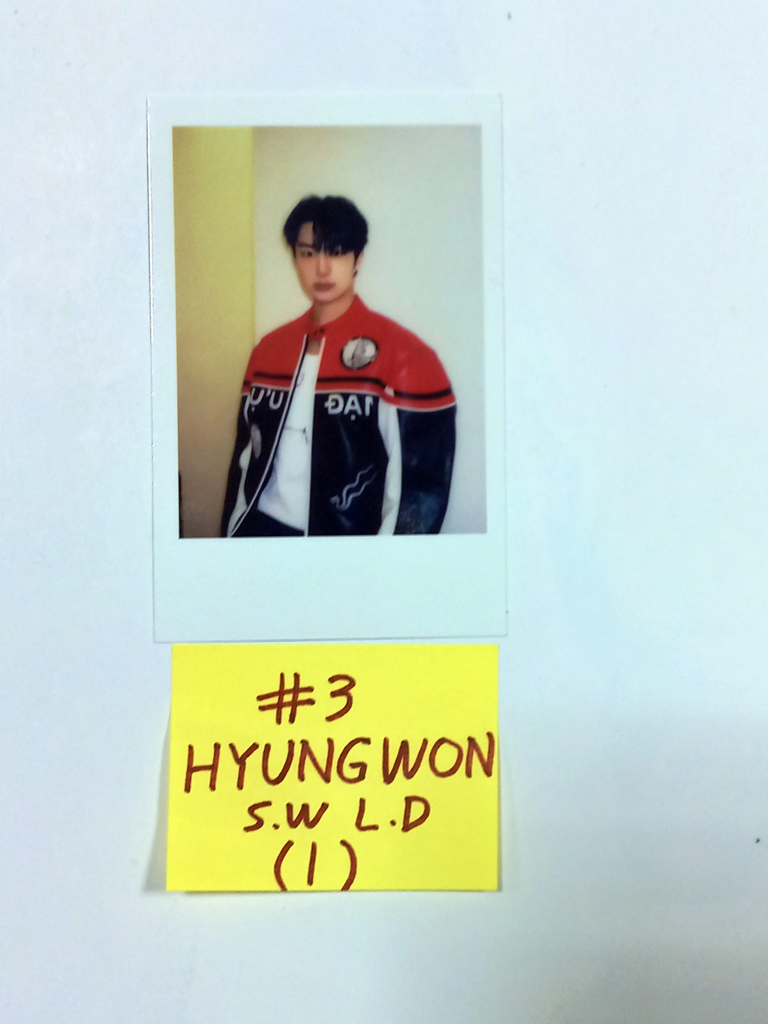 Shownu X Hyungwon "The Unseen" - Soundwave Lucky Draw Event Photocard - HALLYUSUPERSTORE