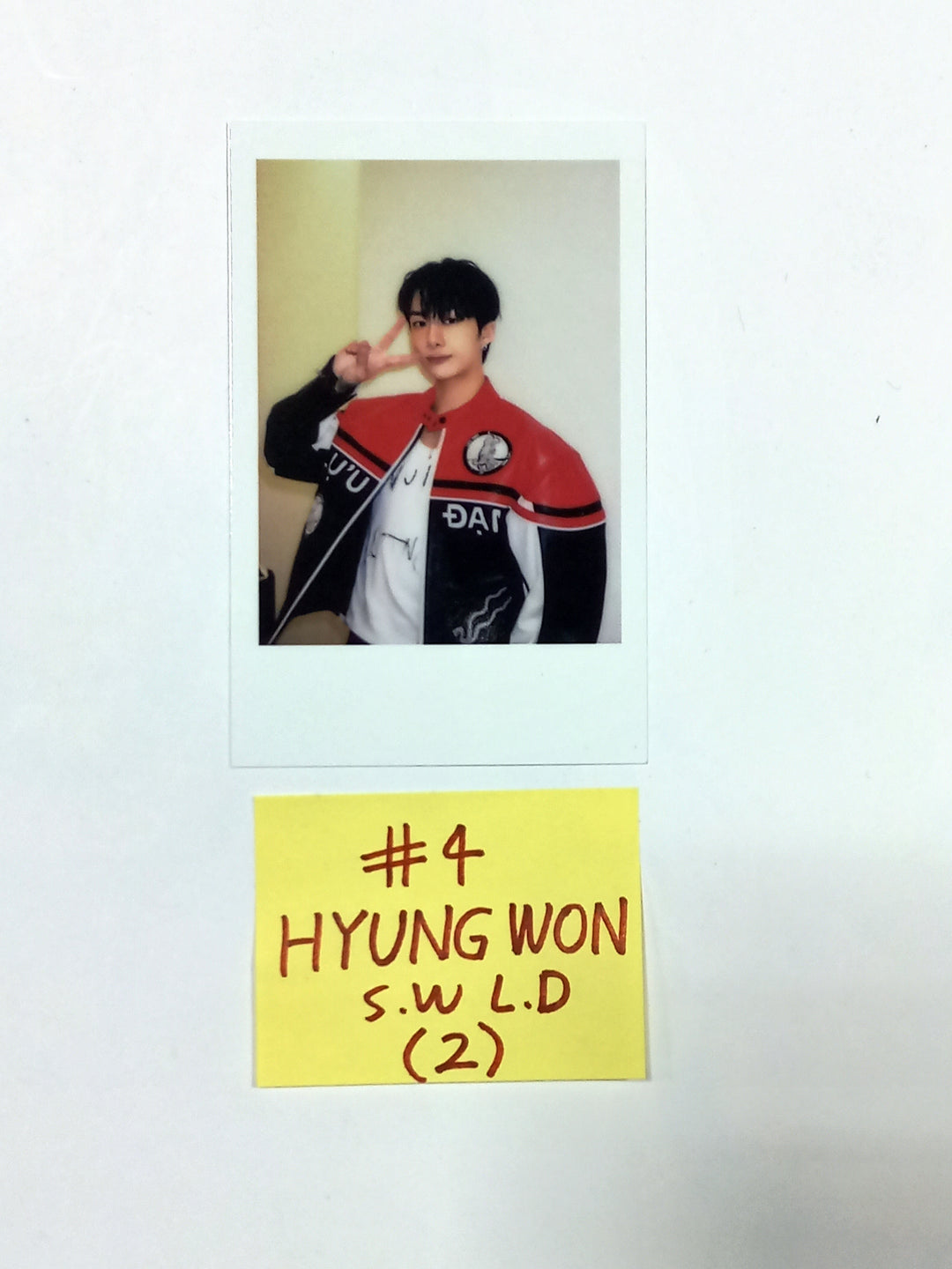 Shownu X Hyungwon "The Unseen" - Soundwave Lucky Draw Event Photocard - HALLYUSUPERSTORE