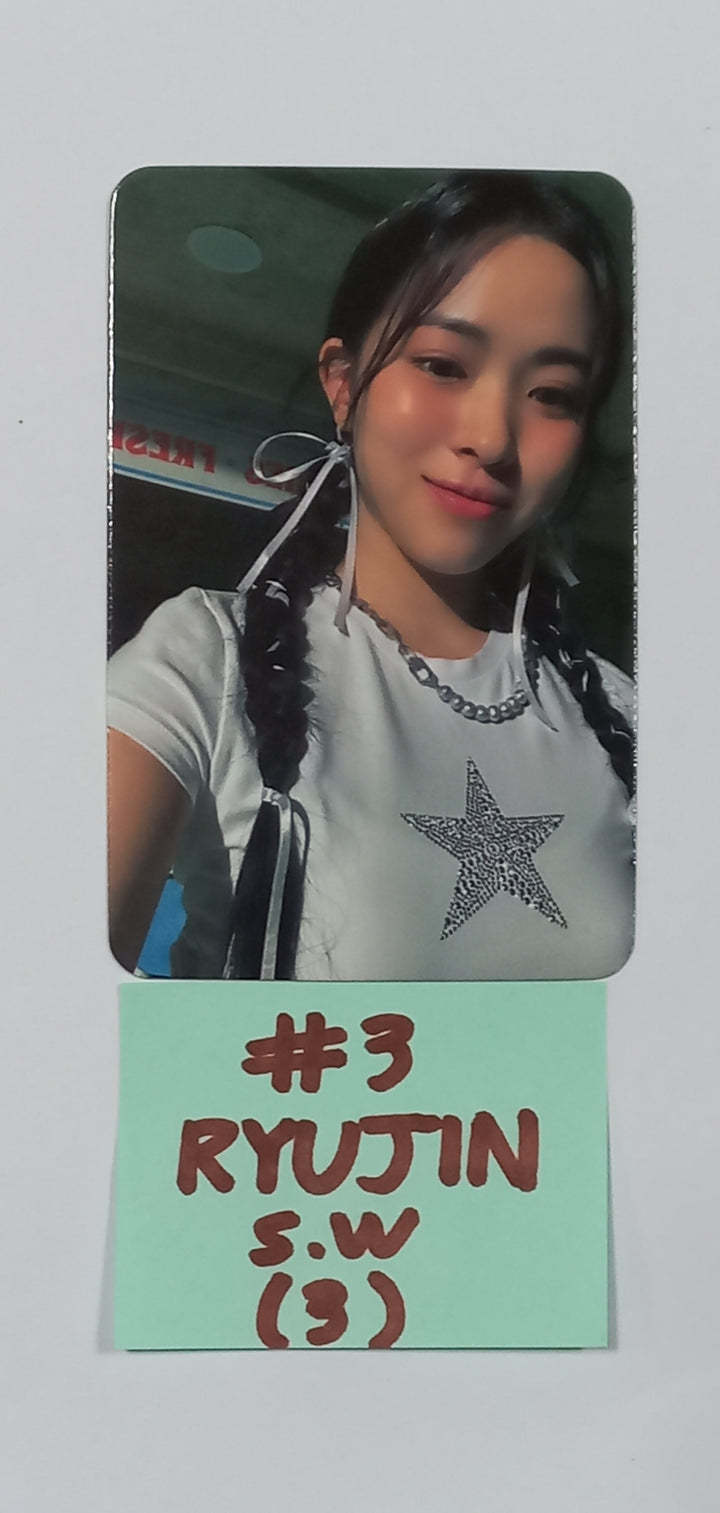 ITZY "KILL MY DOUBT" - Soundwave Fansign Event Photocard Round 2 - HALLYUSUPERSTORE