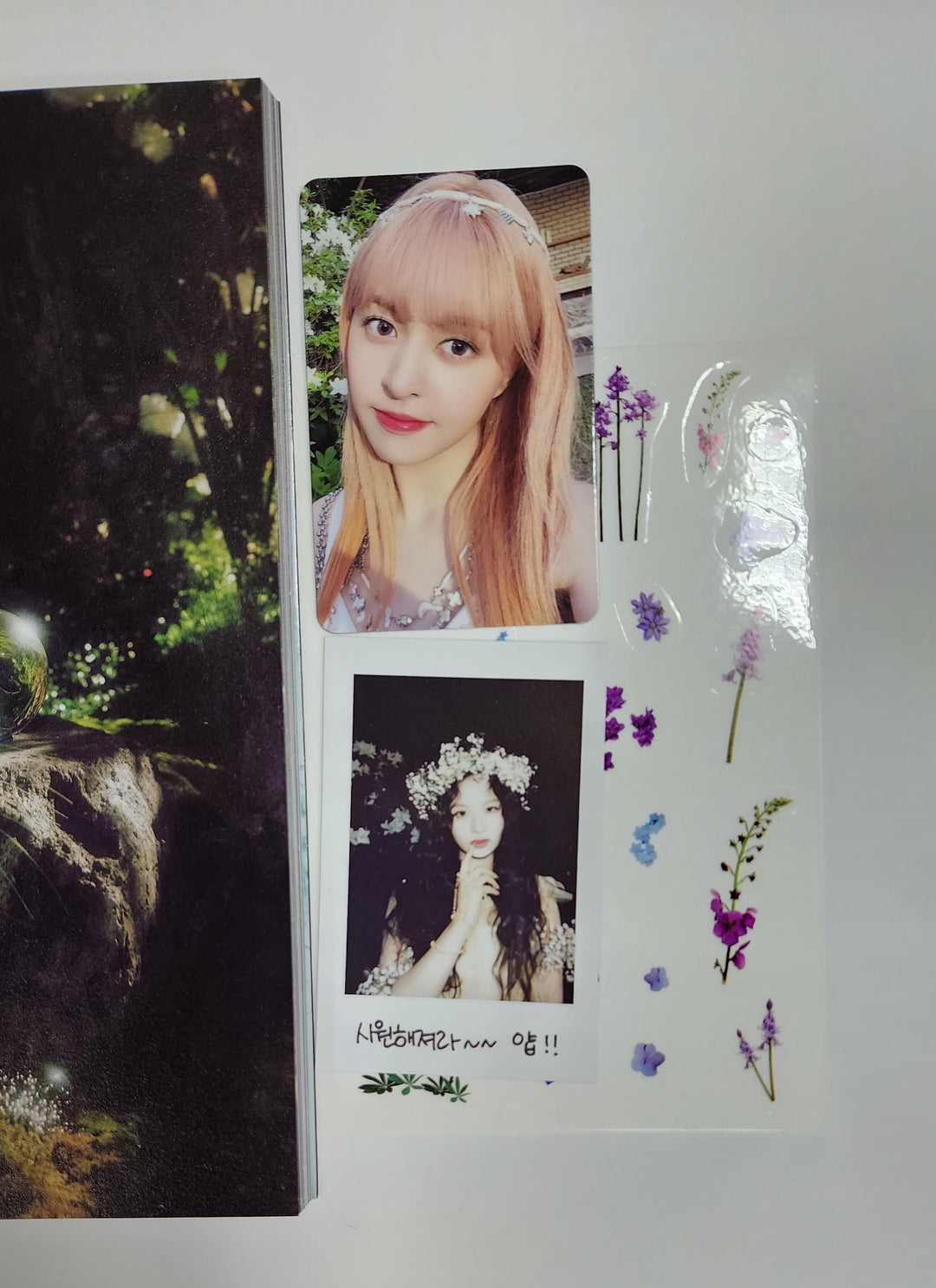 LILY (Of NMIXX) "A Midsummer NMIXX’s Dream" - Hand Autographed(Signed) Album - HALLYUSUPERSTORE