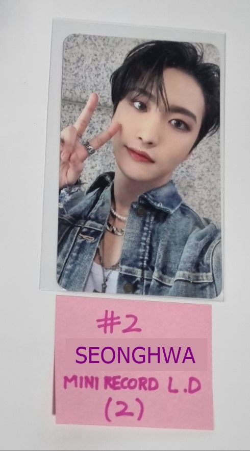 ATEEZ "THE WORLD EP.2 " -Mini Record Lucky Draw Event Photocard Round 2 [Platform Ver.] - HALLYUSUPERSTORE