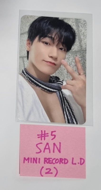 ATEEZ "THE WORLD EP.2 " -Mini Record Lucky Draw Event Photocard Round 2 [Platform Ver.] - HALLYUSUPERSTORE