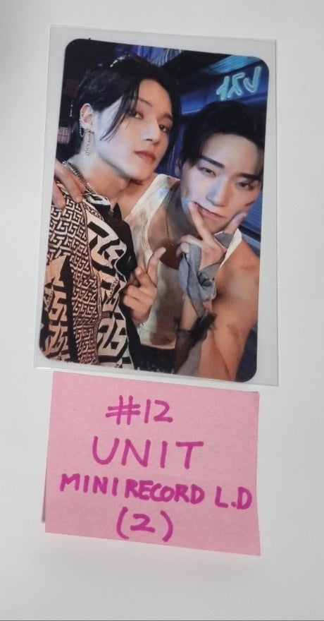 ATEEZ "THE WORLD EP.2 " -Mini Record Lucky Draw Event Photocard Round 2 [Platform Ver.] - HALLYUSUPERSTORE