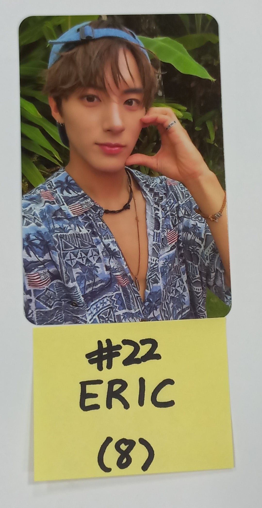 The Boyz ""PHANTASY" pt.1 Christmas in August - Official Photocard (2) - HALLYUSUPERSTORE