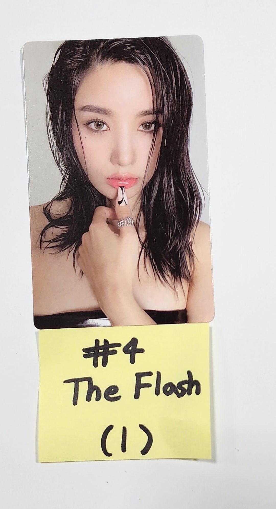 Kwon Eunbi 1st single "The Flash" - Official Photocard [Updated 8/11] - HALLYUSUPERSTORE