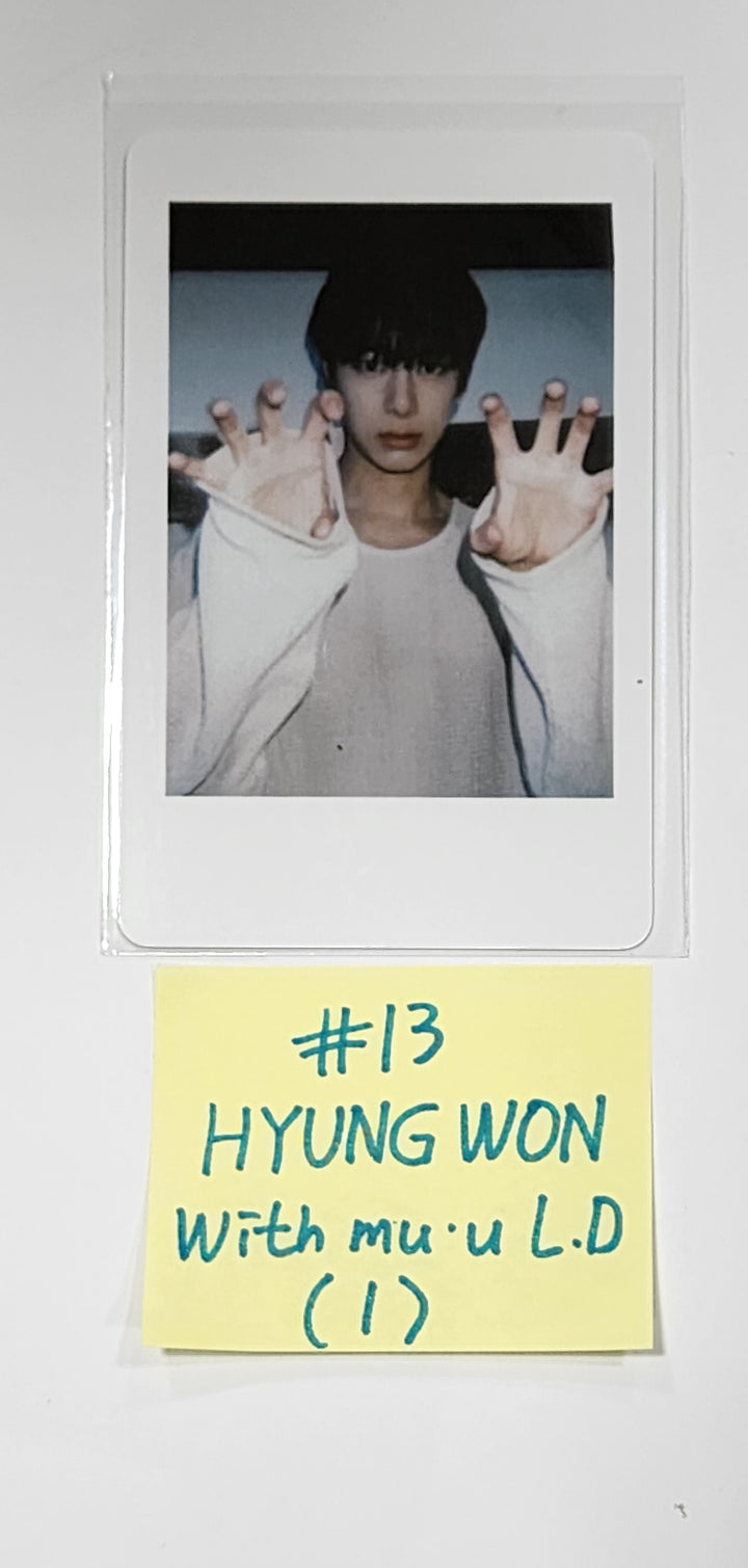 Shownu X Hyungwon "The Unseen" - Withmuu Lucky Draw Event PVC Photocard, Hand Autographed(Signed) PVC Photocard - HALLYUSUPERSTORE