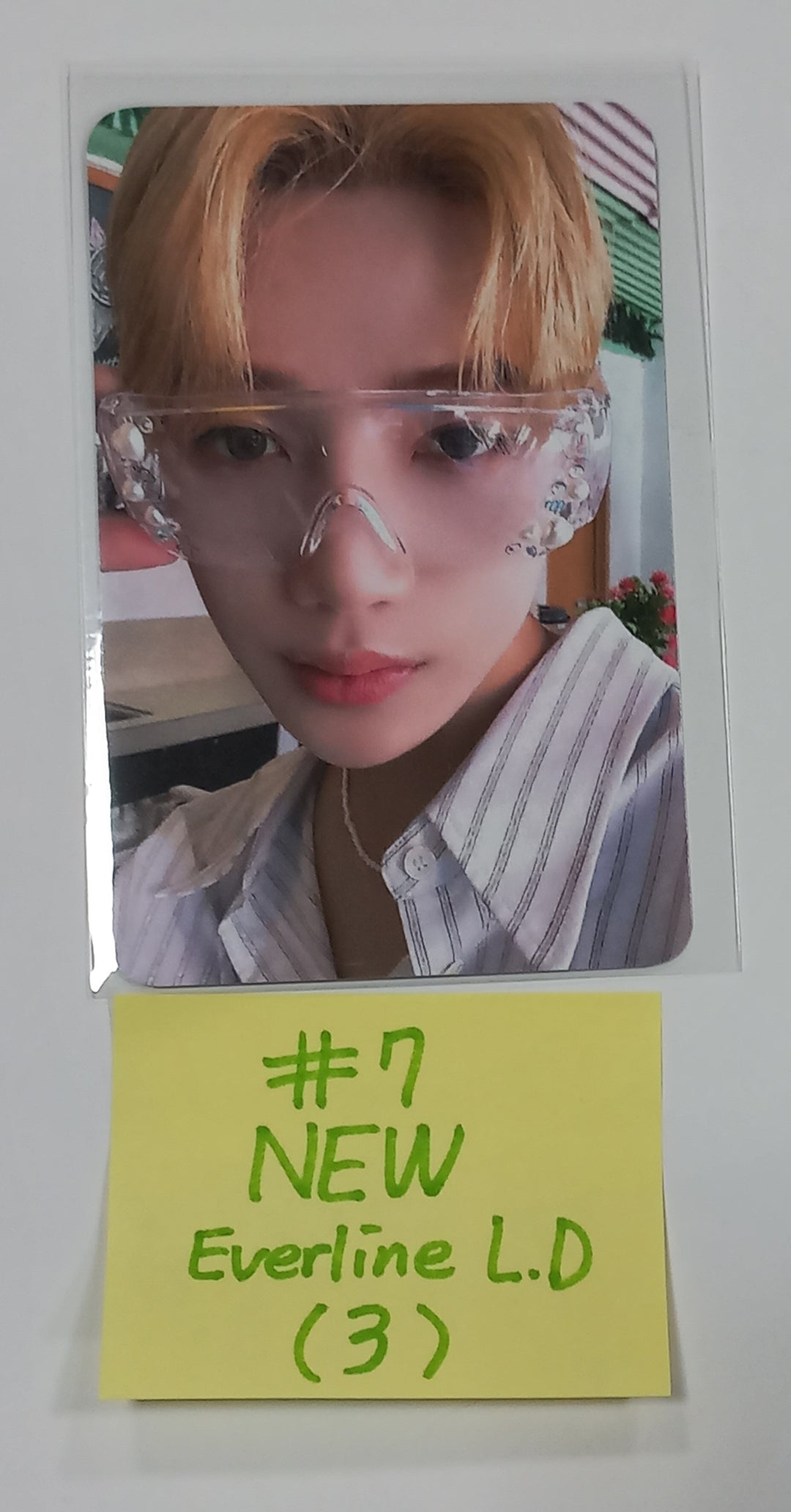 The Boyz ""PHANTASY" pt.1 Christmas in August - Everline Lucky Draw Event Photocard - HALLYUSUPERSTORE