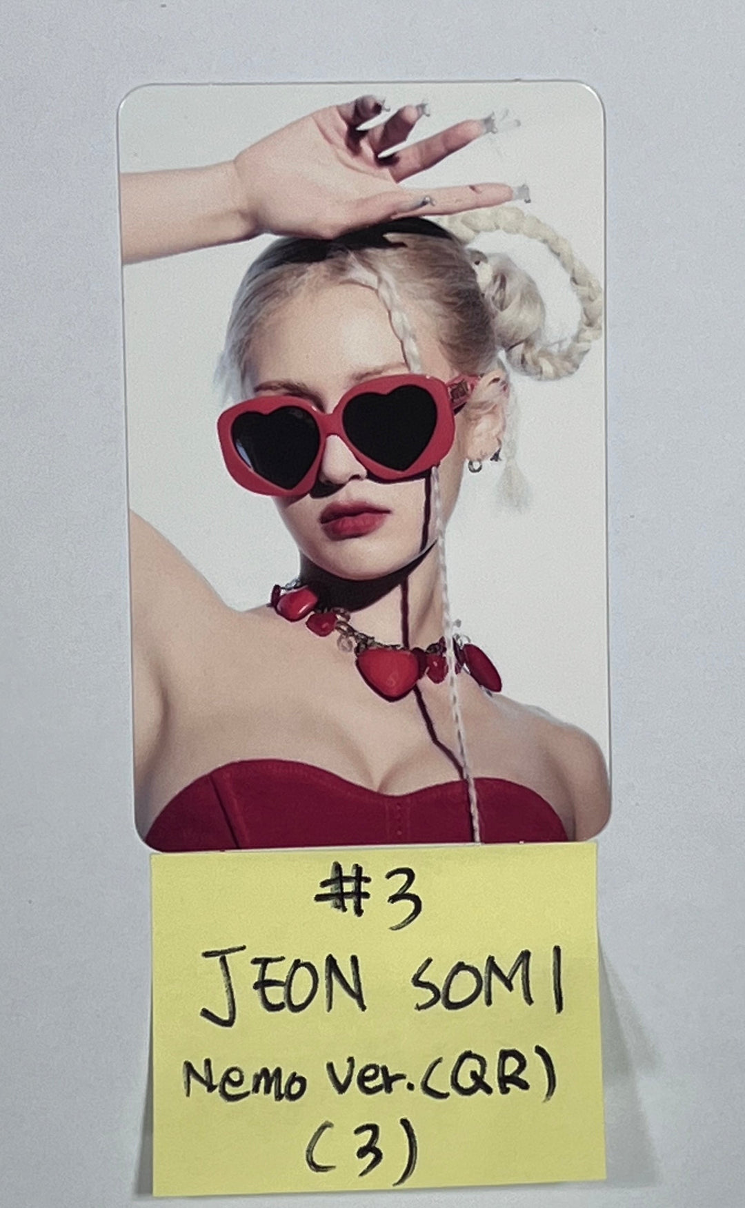 JEON SOMI "GAME PLAN" - Official Photocard [NEMO Ver.] [23.08.23] - HALLYUSUPERSTORE
