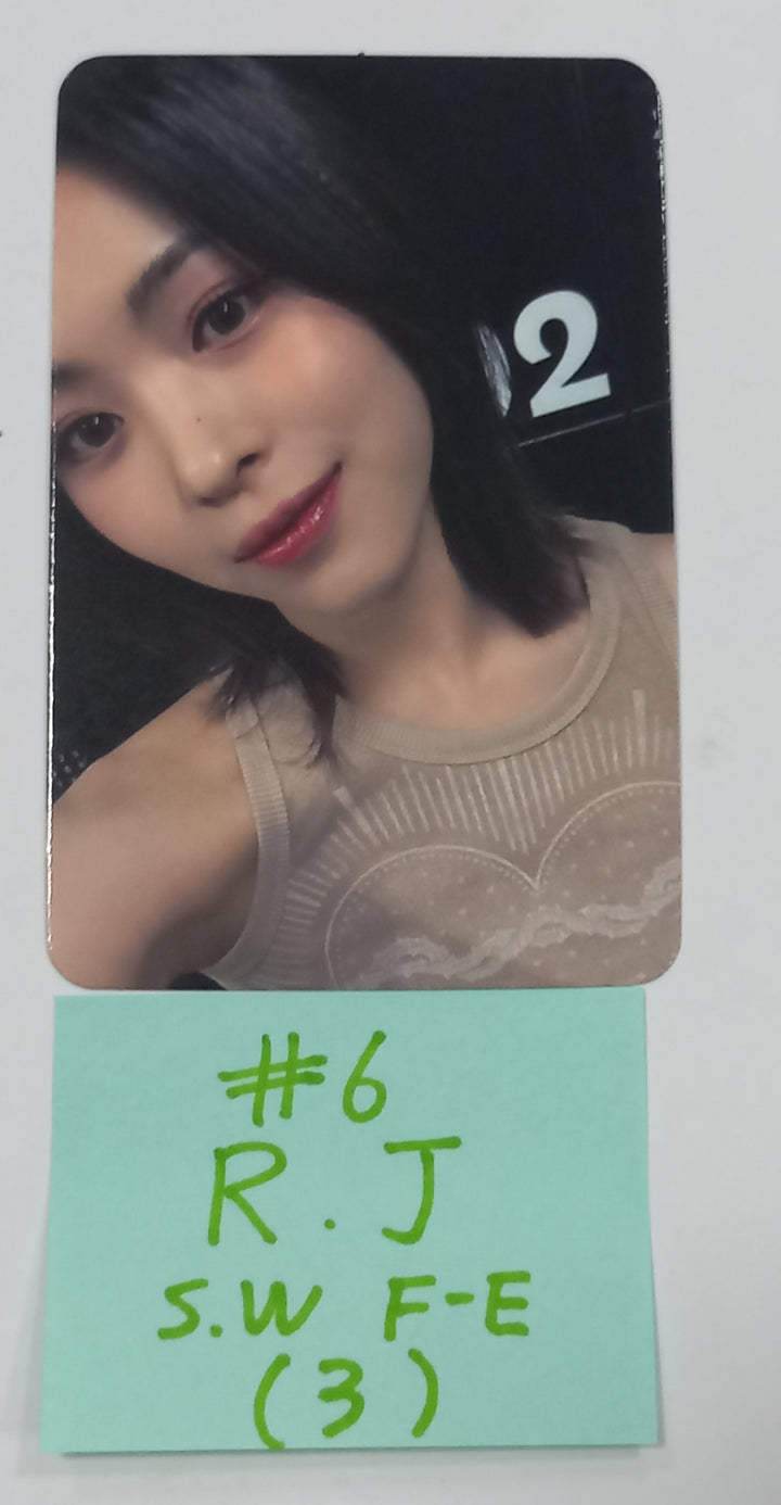 ITZY "KILL MY DOUBT" - Soundwave Fansign Event Photocard Round 4 - HALLYUSUPERSTORE