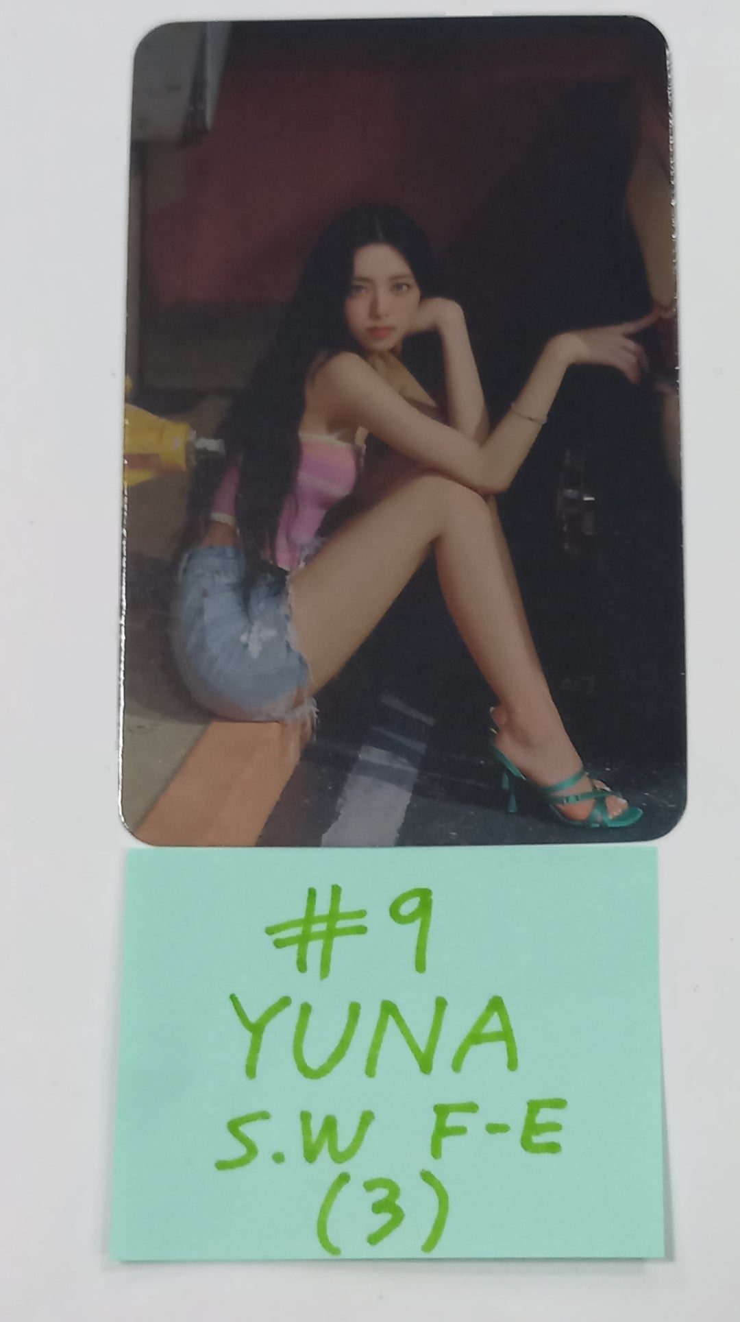 ITZY "KILL MY DOUBT" - Soundwave Fansign Event Photocard Round 4 - HALLYUSUPERSTORE