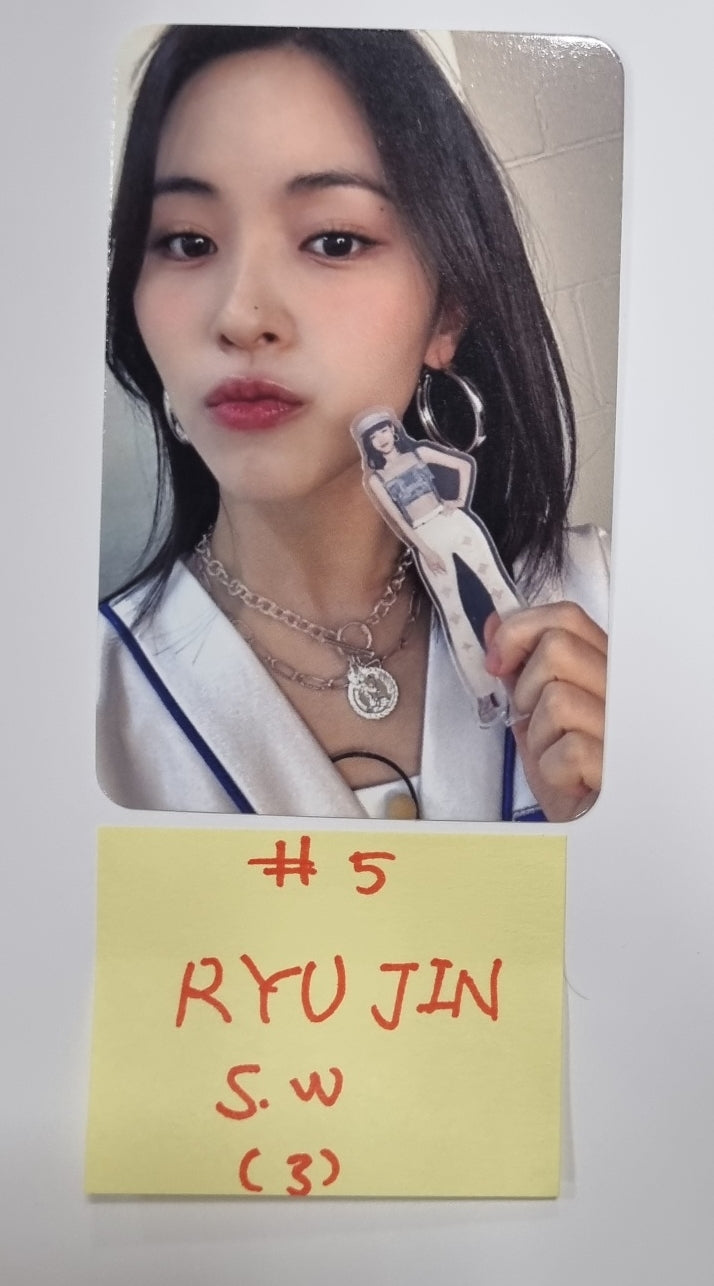 ITZY "KILL MY DOUBT" - Soundwave Fansign Event Photocard Round 5 - HALLYUSUPERSTORE