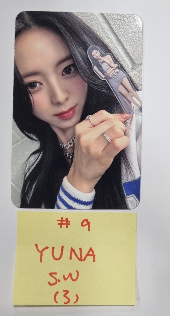 ITZY "KILL MY DOUBT" - Soundwave Fansign Event Photocard Round 5 - HALLYUSUPERSTORE