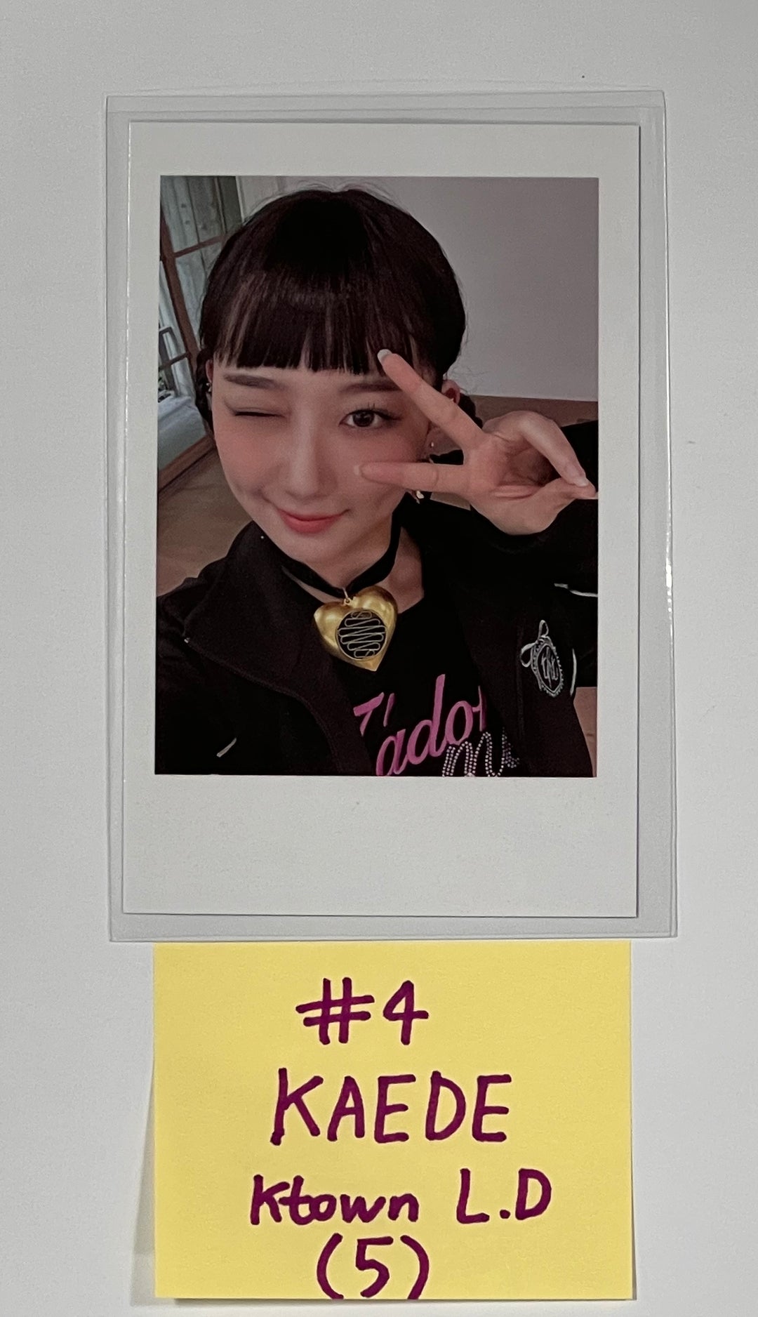 TripleS "LOVElution" - Ktown4U Lucky Draw &amp; Drink Event Polaroid Type Photocard - HALLYUSUPERSTORE