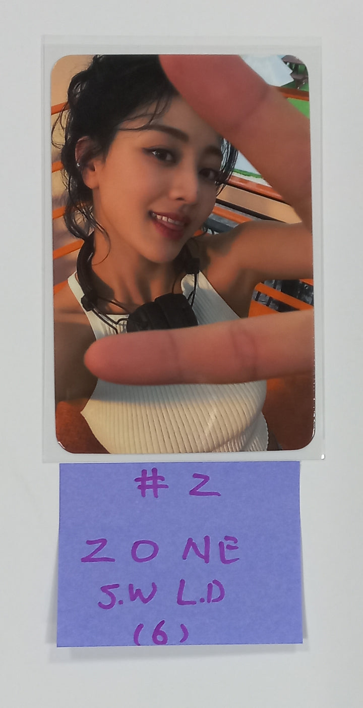 JIHYO "ZONE" 1st Mini Album - Soundwave Lucky Draw Event Photocard &amp; 2 Cut Photo [23.08.21] - HALLYUSUPERSTORE