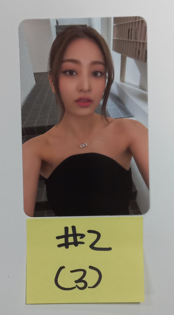 JIHYO "ZONE" 1st Mini Album - Official Photocard [23.08.21] - HALLYUSUPERSTORE