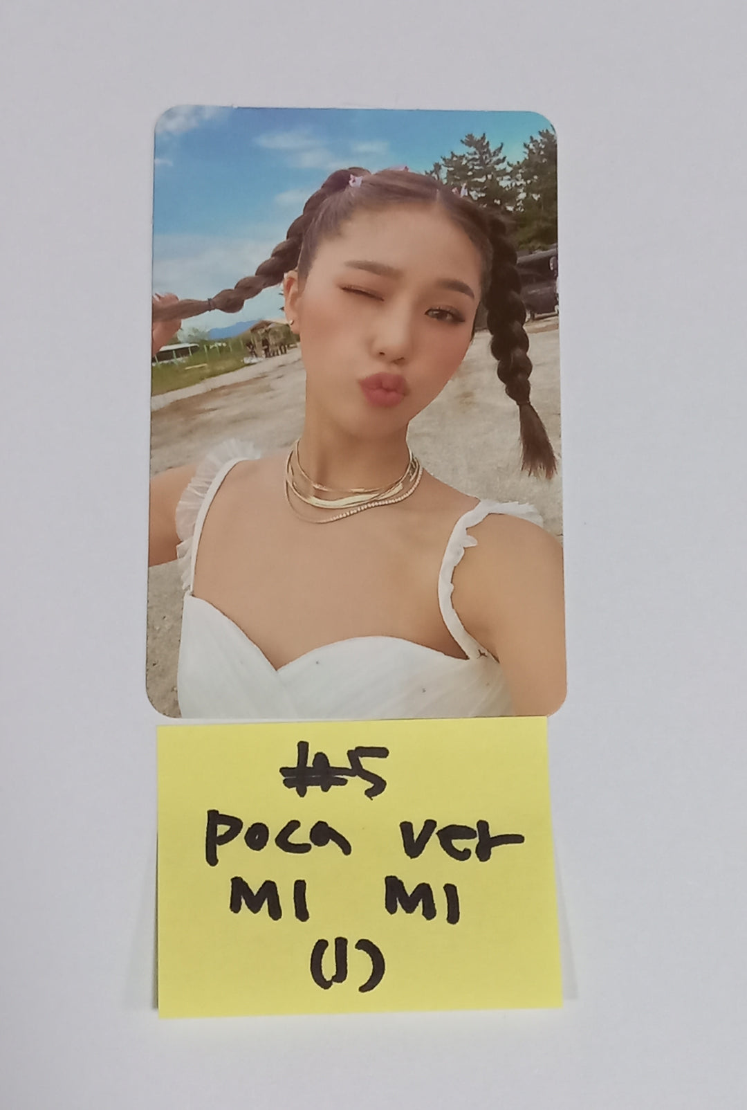 Oh My Girl "Golden Hourglass" - Official Photocard [Poca Ver] [23.08.22] - HALLYUSUPERSTORE