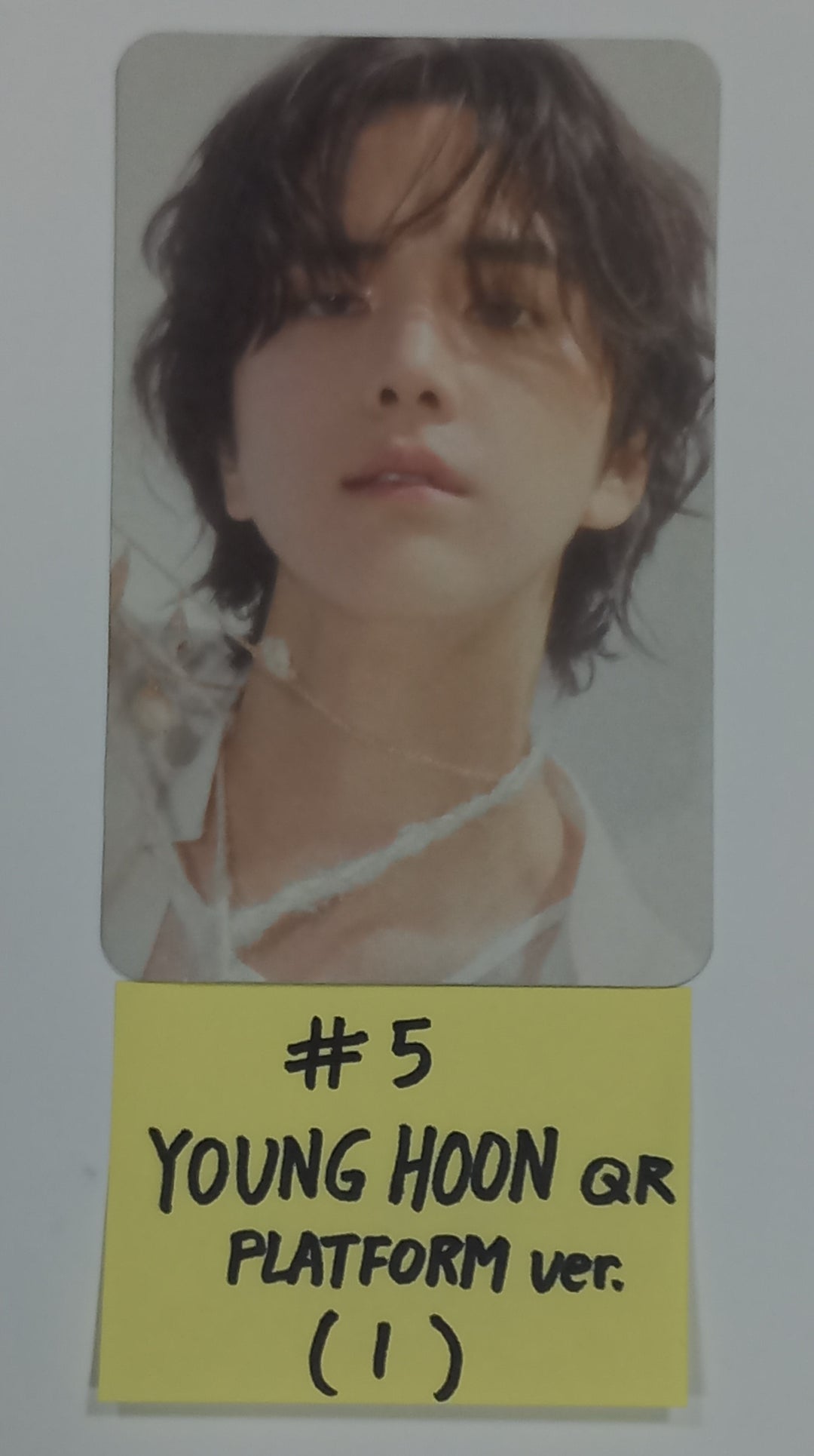 The Boyz ""PHANTASY" pt.1 Christmas in August - Official Photocard [Platform Ver] [23.08.22] - HALLYUSUPERSTORE