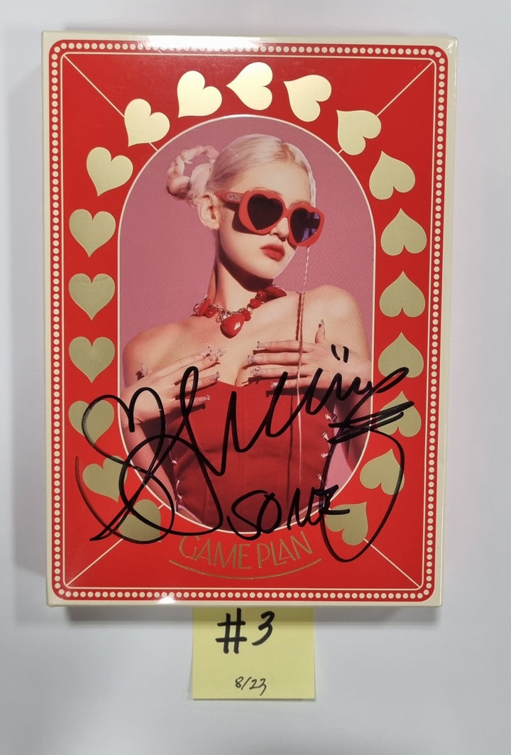 JEON SOMI "GAME PLAN" - Hand Autographed(Signed) Promo Album [23.08.23] - HALLYUSUPERSTORE