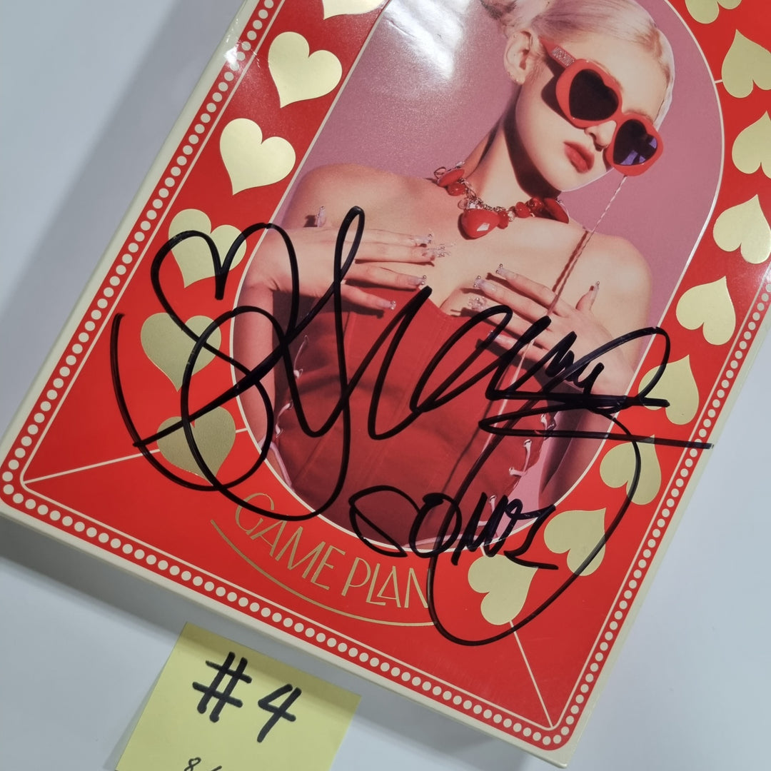 JEON SOMI "GAME PLAN" - Hand Autographed(Signed) Promo Album [23.08.23] - HALLYUSUPERSTORE
