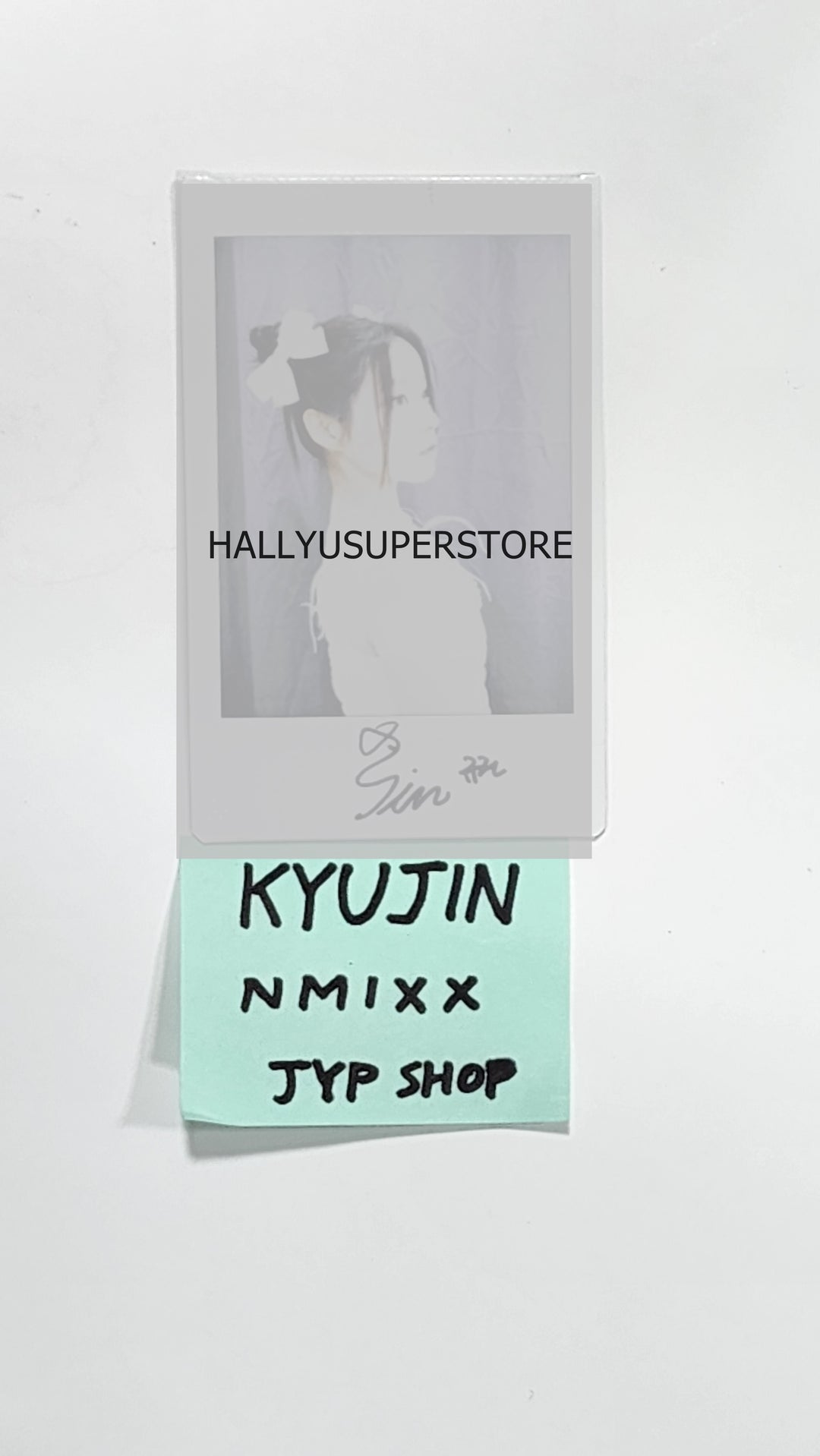 KYUJIN (Of NMIXX) "A Midsummer NMIXX’s Dream" - Hand Autographed(Signed) Polaroid [23.08.23] - HALLYUSUPERSTORE
