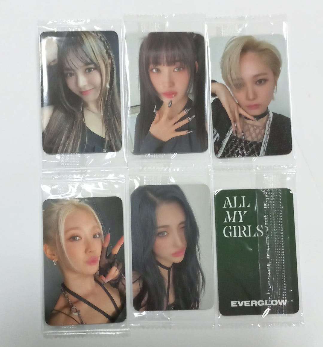Everglow "ALL MY GIRLS" - Ktown4U Special Gift Event Photocard [23.08.24] - HALLYUSUPERSTORE