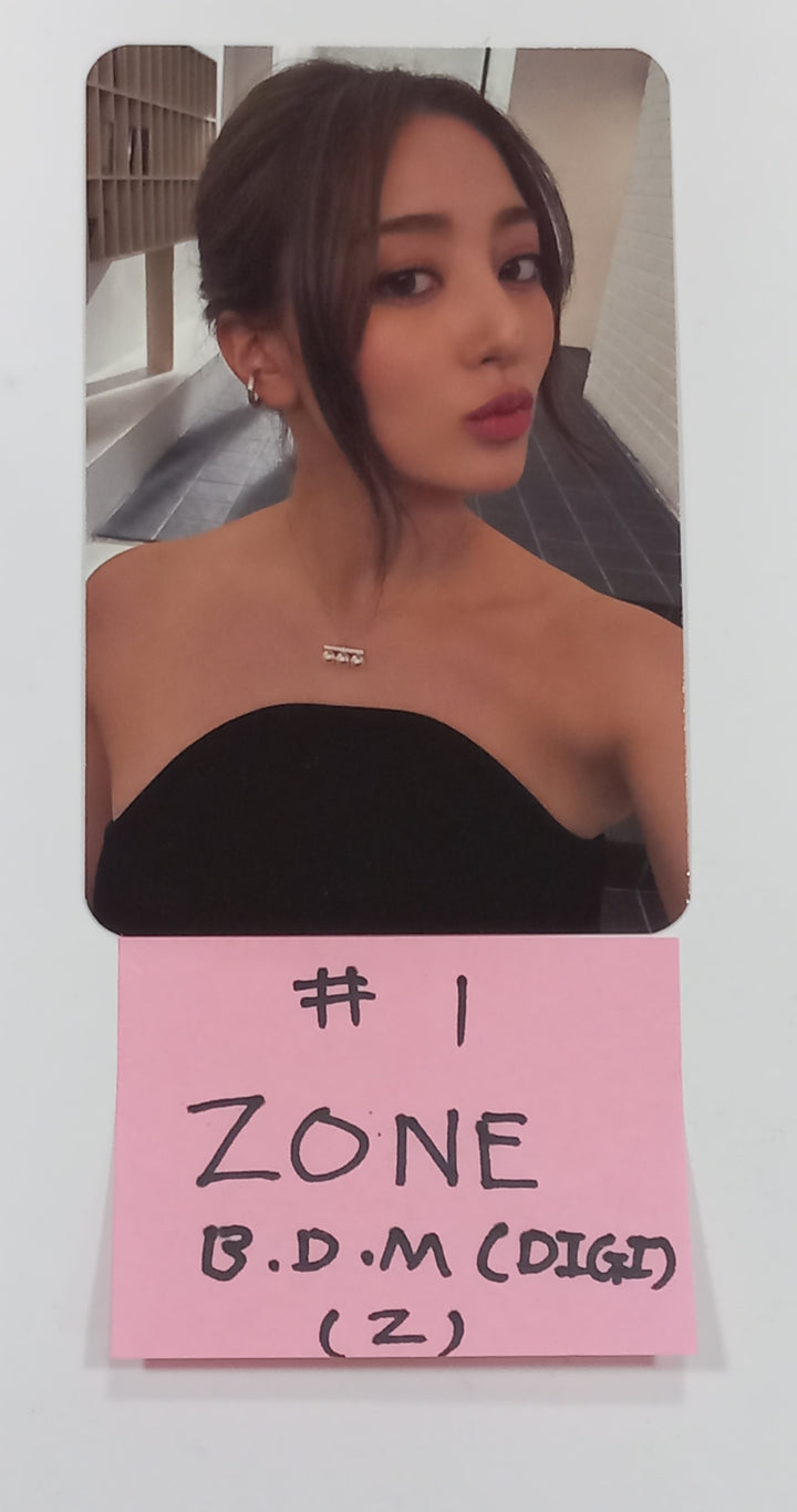 JIHYO "ZONE" 1st Mini Album -  Blue Dream Media Pre-Order Benefit Photocard [Digipack Ver.] [23.08.25] - HALLYUSUPERSTORE
