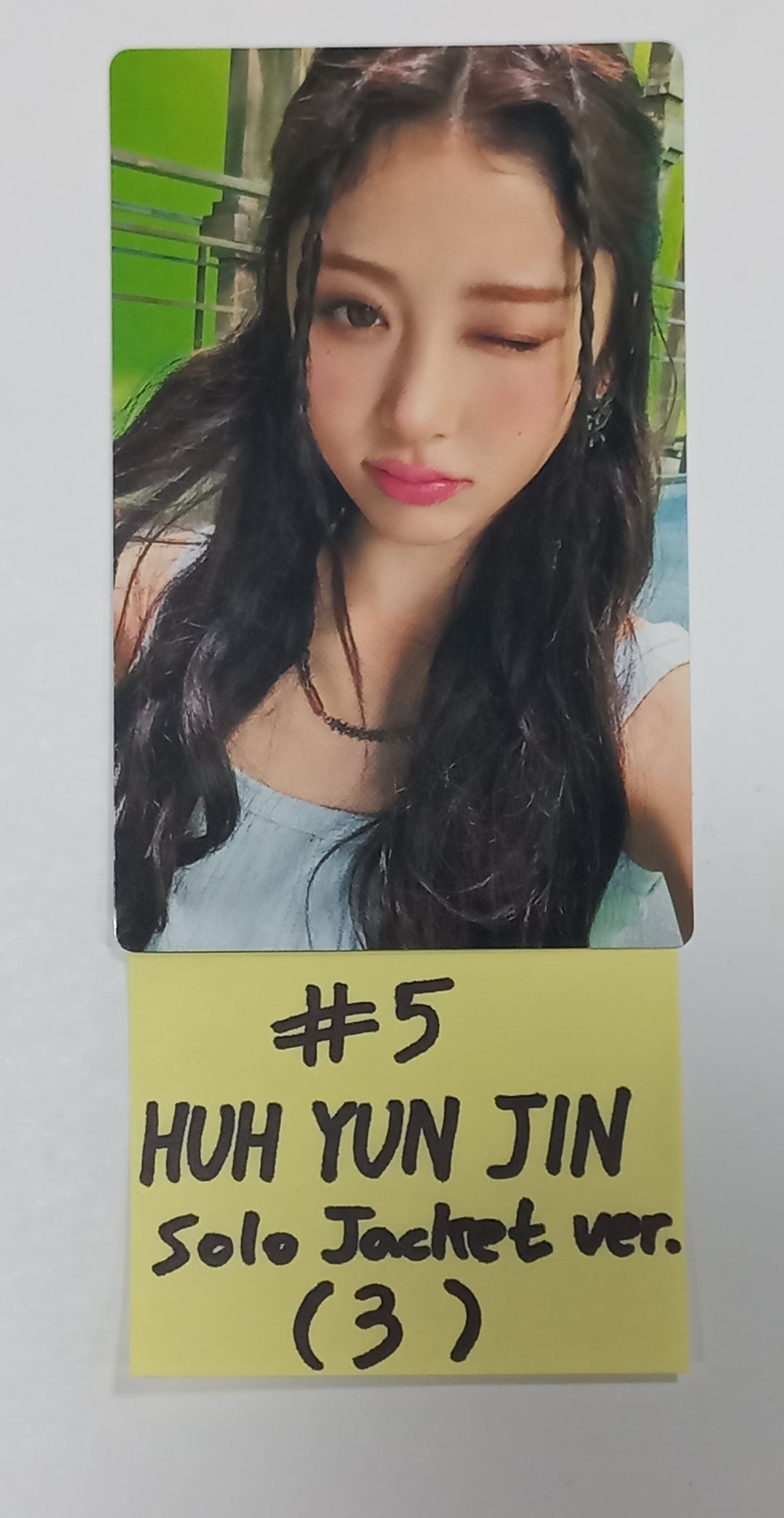 LE SSERAFIM "UNFORGIVEN" JAPAN 2nd Single - Official Photocard [Solo Jacket Ver] [23.08.25] - HALLYUSUPERSTORE