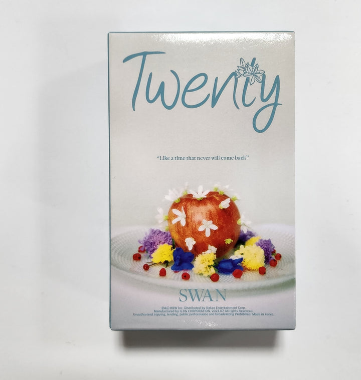 SWAN (Of Purple Kiss) "Twenty" [CASSETTE TAPE] - Hand Autographed(Signed) Album [23.08.25] - HALLYUSUPERSTORE