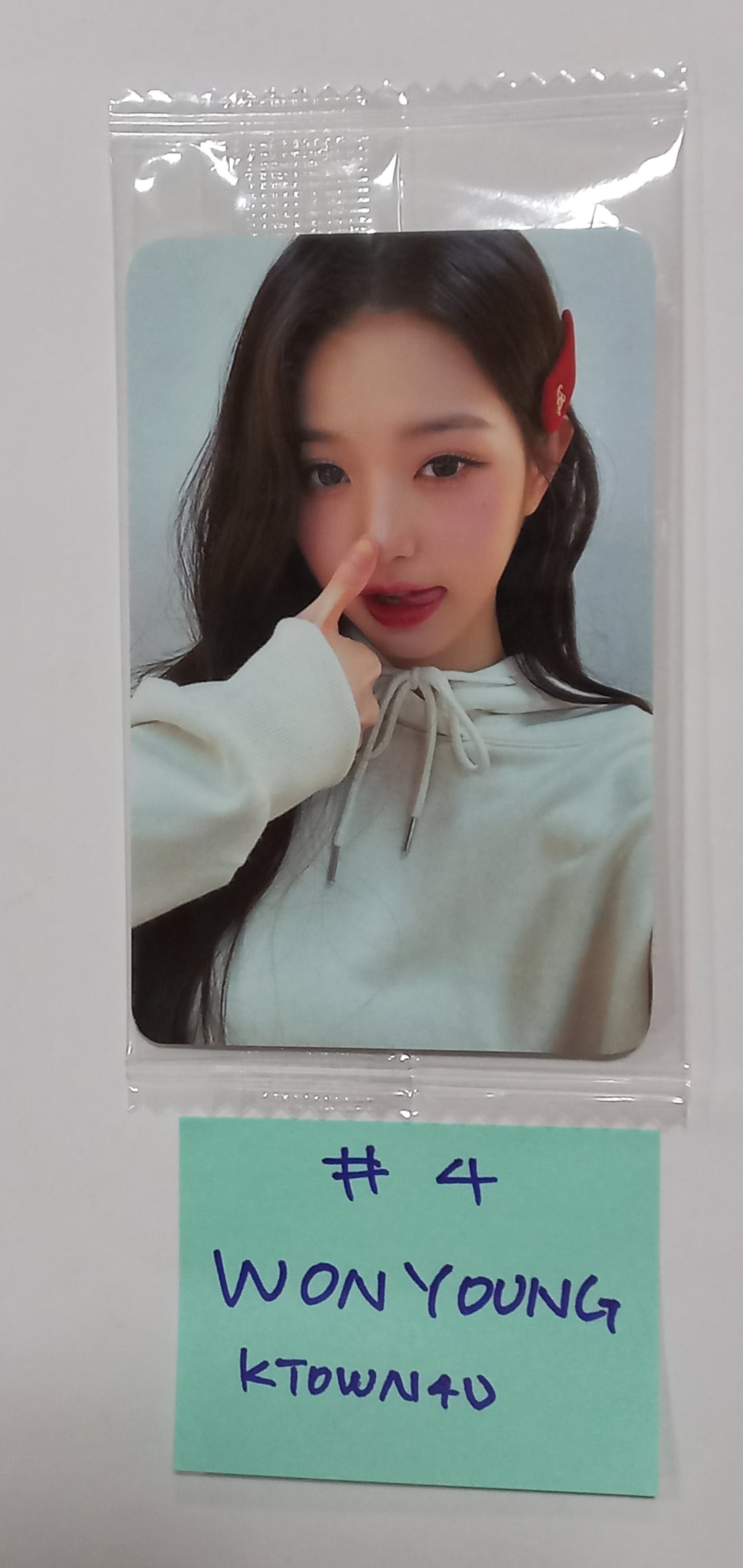 IVE "The Prom Queens" THE FIRST FAN CONCERT DVD + KiT VIDEO + Blu-ray - Ktown4U Pre-Order Benefit Photocard [23.08.28] - HALLYUSUPERSTORE