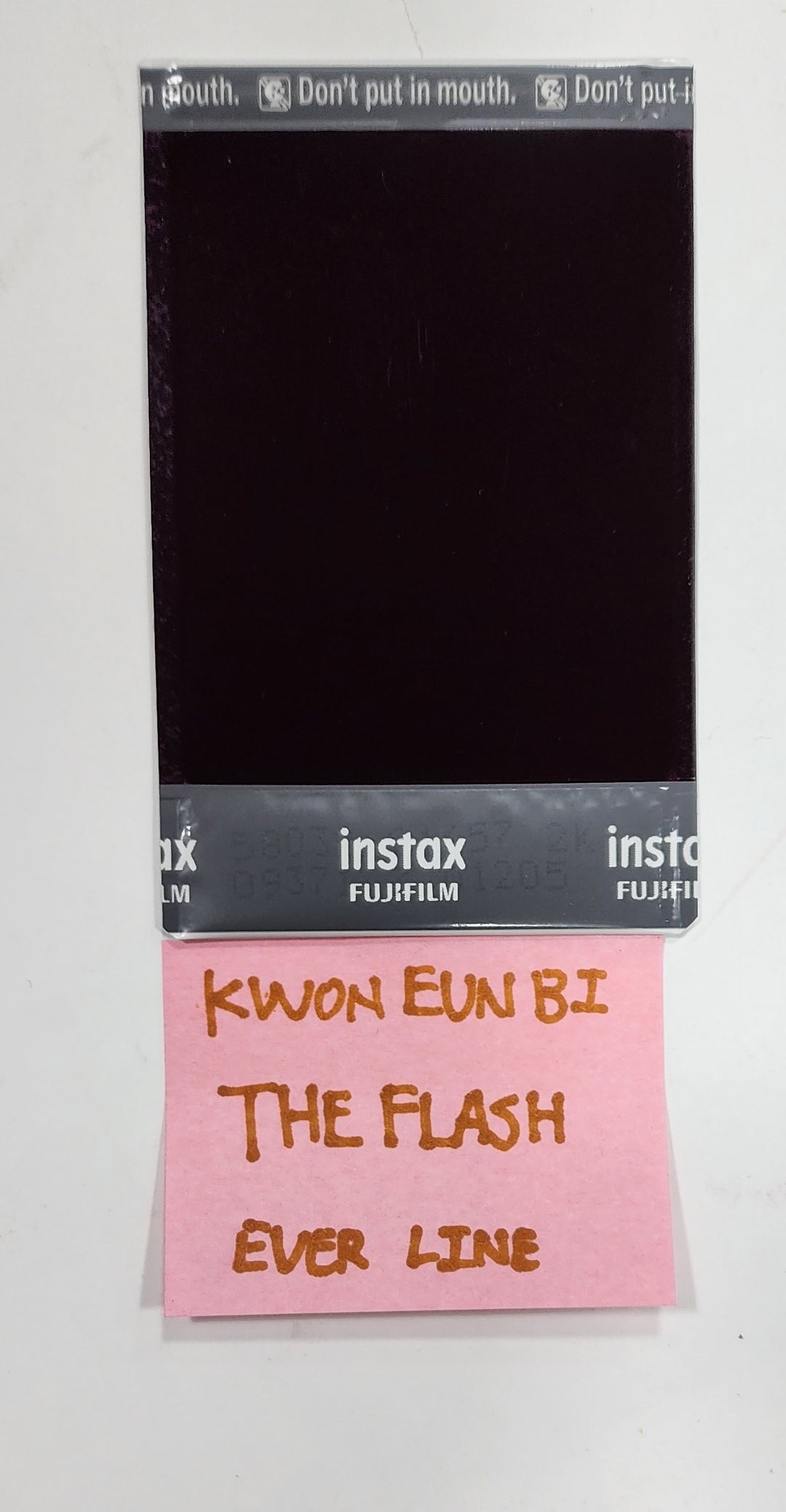 Kwon Eunbi 1st single "The Flash" - Hand Autographed(Signed) Polaroid [23.08.29] - HALLYUSUPERSTORE