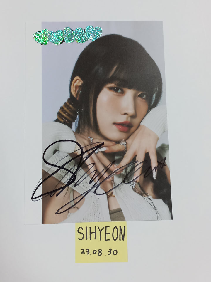 Everglow "ALL MY GIRLS" - A Cut Page From Fansign Event Album [23.08.30] - HALLYUSUPERSTORE