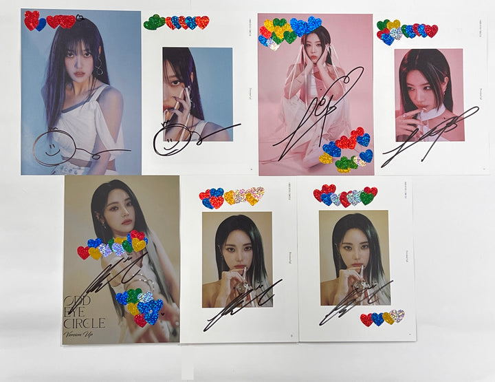 ODD EYE CIRCLE "Version Up" - A Cut Page From Fansign Event Album [23.08.30] - HALLYUSUPERSTORE