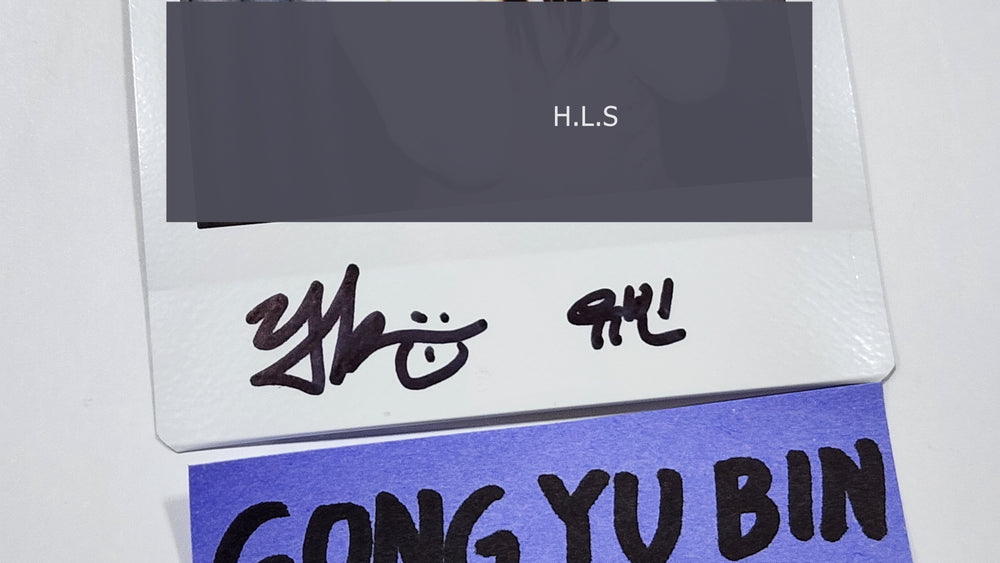 GONG YUBIN (Of TripleS) "LOVElution : MUHAN" -  Hand Autographed(Signed) Polaroid [23.09.04] - HALLYUSUPERSTORE