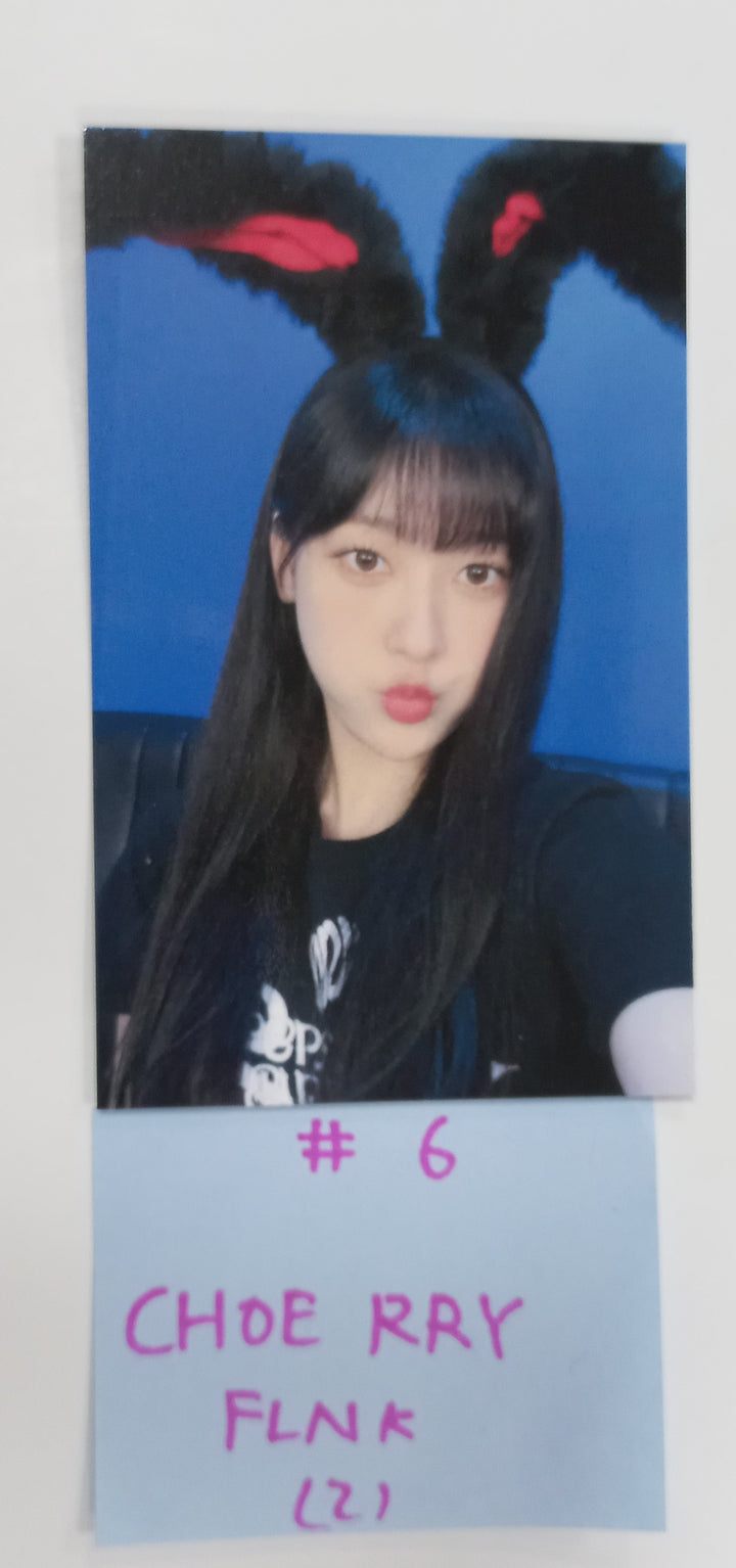 ODD EYE CIRCLE "Version Up"- FLNK Fansign Event Photocard [23.09.05] - HALLYUSUPERSTORE