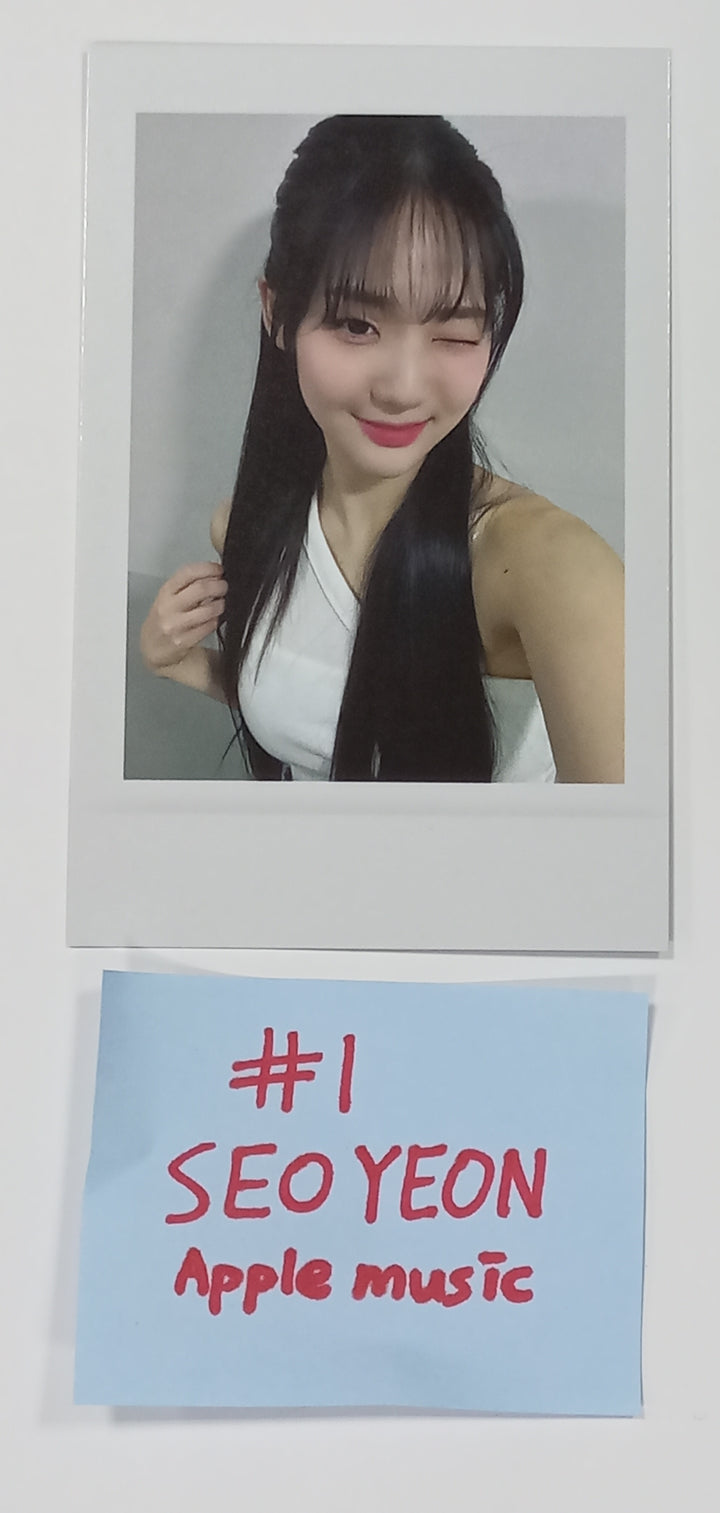 TripleS "LOVElution : MUHAN" - Apple Music Fansign Event Polaroid Type Photocard [23.09.05] - HALLYUSUPERSTORE