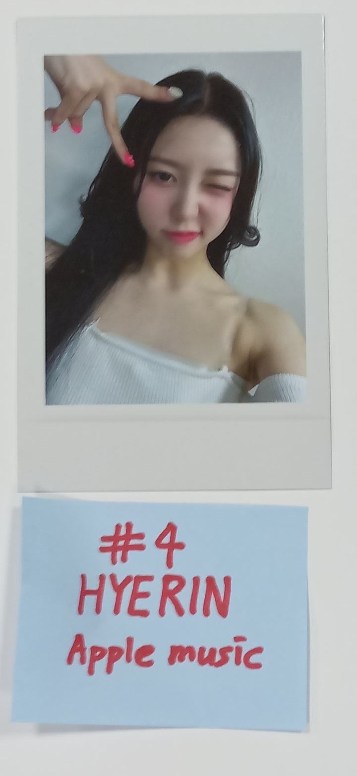 TripleS "LOVElution : MUHAN" - Apple Music Fansign Event Polaroid Type Photocard [23.09.05] - HALLYUSUPERSTORE