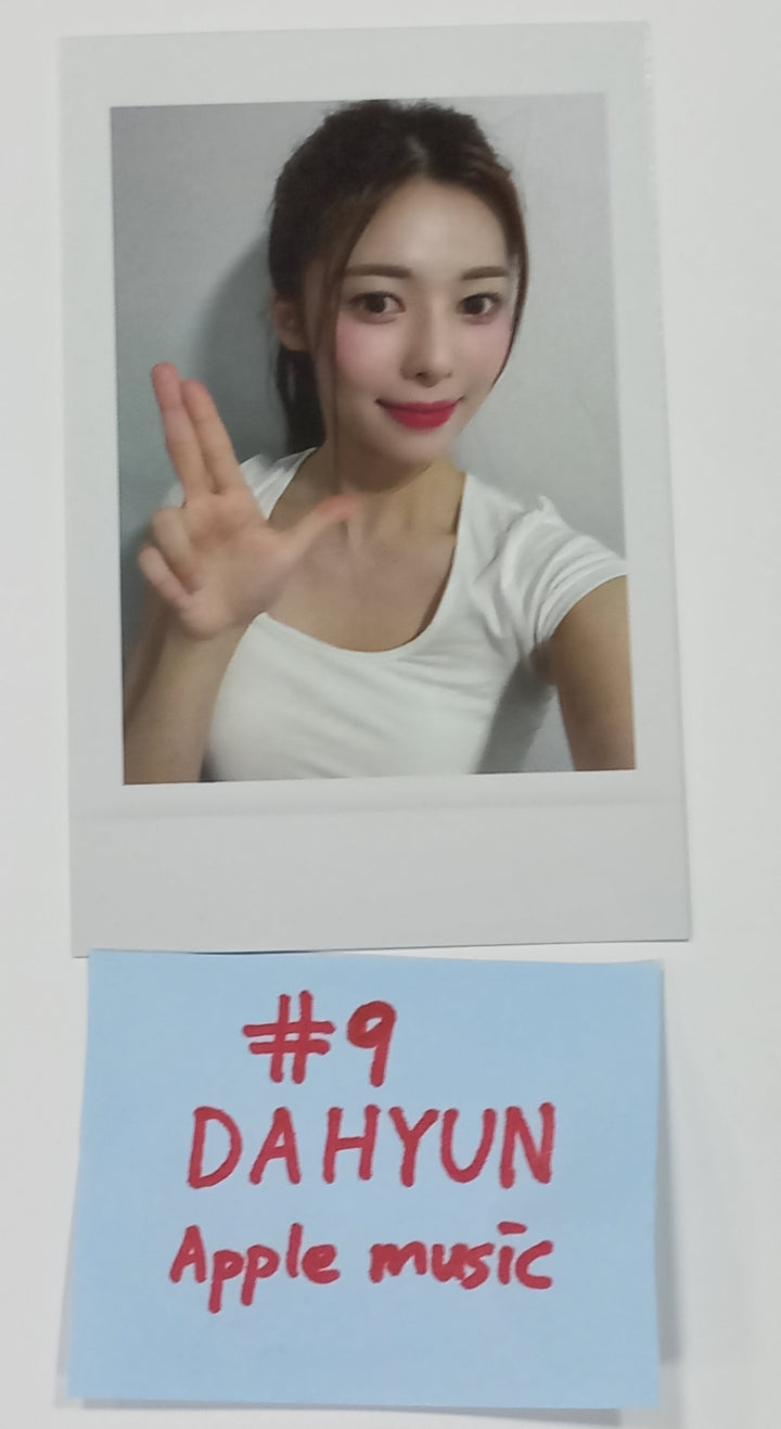 TripleS "LOVElution : MUHAN" - Apple Music Fansign Event Polaroid Type Photocard [23.09.05] - HALLYUSUPERSTORE