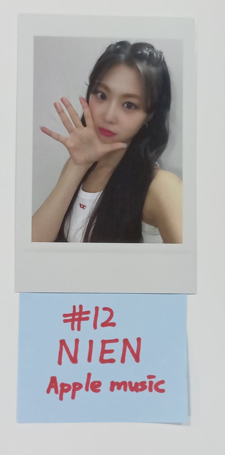 TripleS "LOVElution : MUHAN" - Apple Music Fansign Event Polaroid Type Photocard [23.09.05] - HALLYUSUPERSTORE