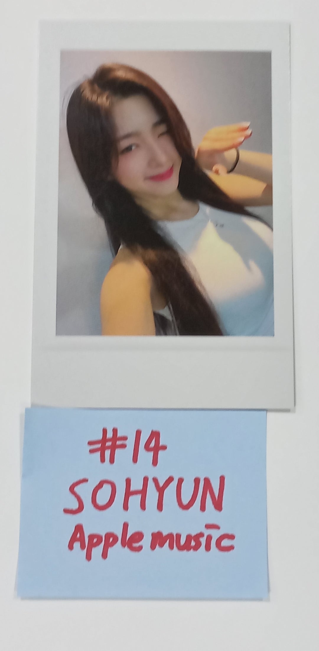 TripleS "LOVElution : MUHAN" - Apple Music Fansign Event Polaroid Type Photocard [23.09.05] - HALLYUSUPERSTORE