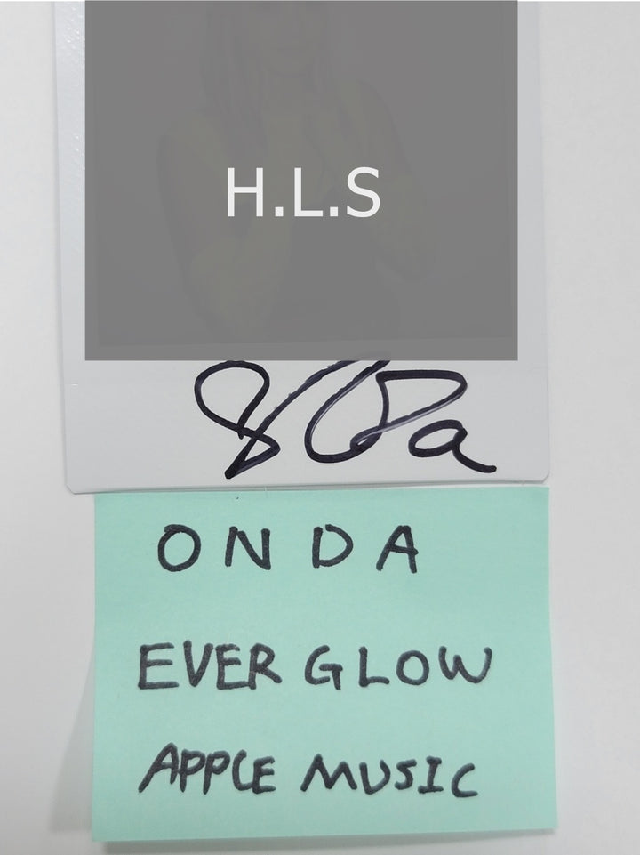 ONDA (Of Everglow) "ALL MY GIRLS" - Hand Autographed(Signed) Polaroid [23.0906] - HALLYUSUPERSTORE