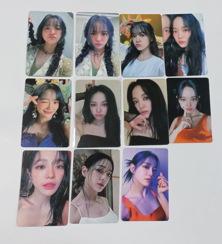 Kim Sejeong "문門" - Official Photocard [Resotcked] [23.09.07] - HALLYUSUPERSTORE