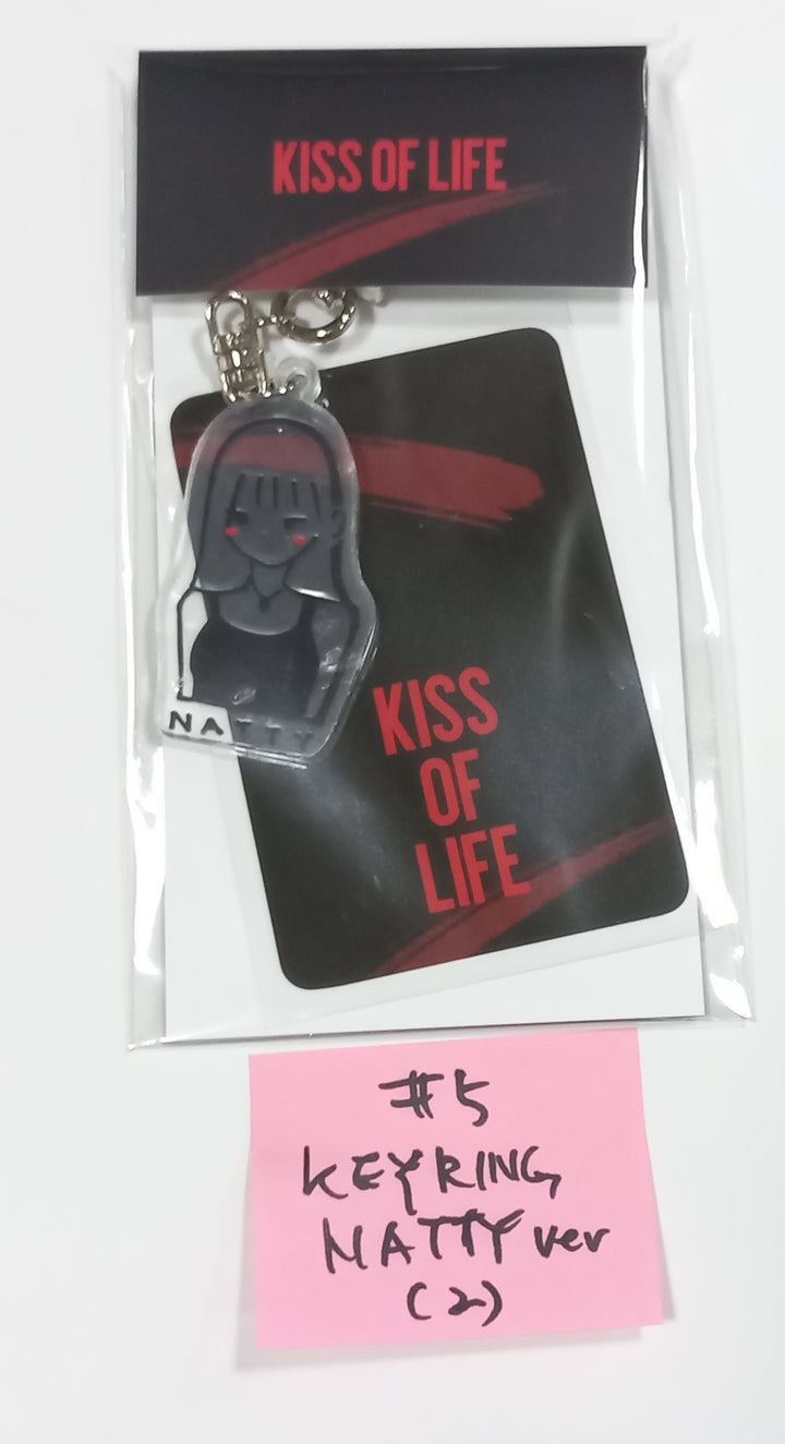 KISS OF LIFE X EVERLINE - OFFICIAL MD [Tincase, Acrylic Keyring] [23.09.07] - HALLYUSUPERSTORE