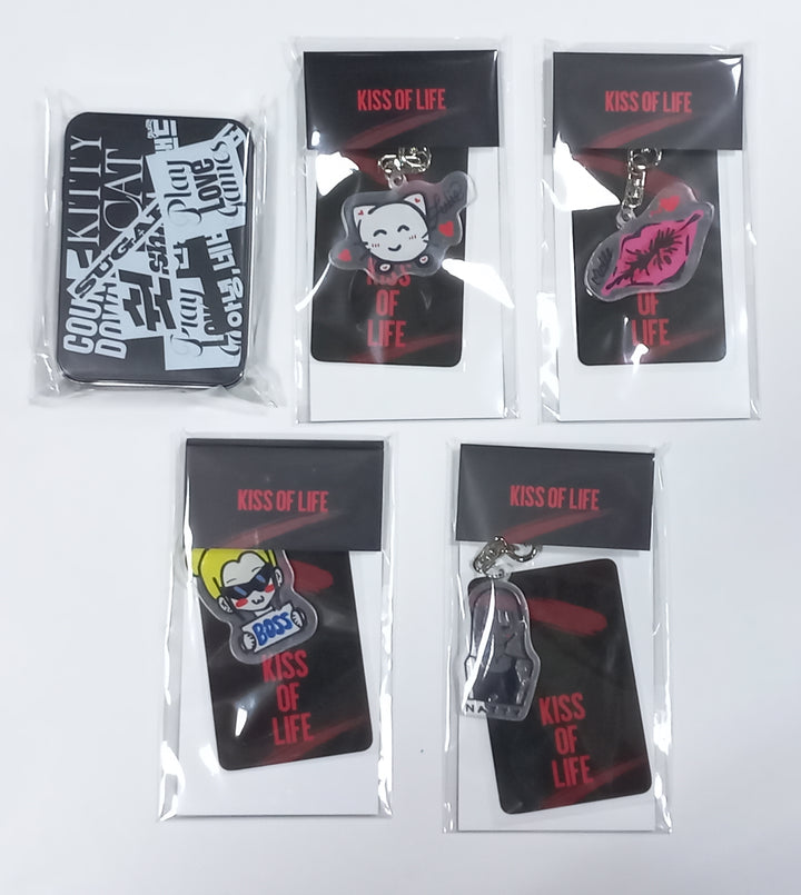 KISS OF LIFE X EVERLINE - OFFICIAL MD [Tincase, Acrylic Keyring] [23.09.07] - HALLYUSUPERSTORE